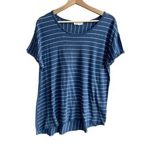 Two by Vince Camuto linen blue white striped t-shirt‎ short sleeved women's L